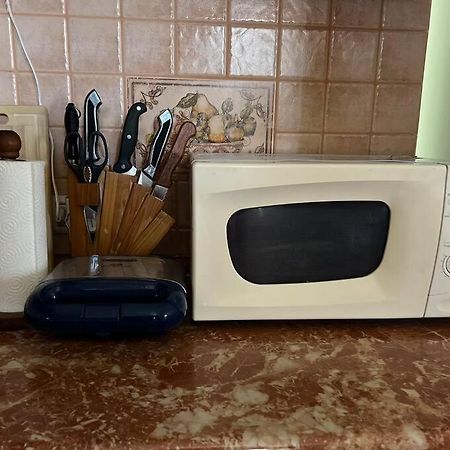 Central Tirana Flat Near Bazaar Екстер'єр фото