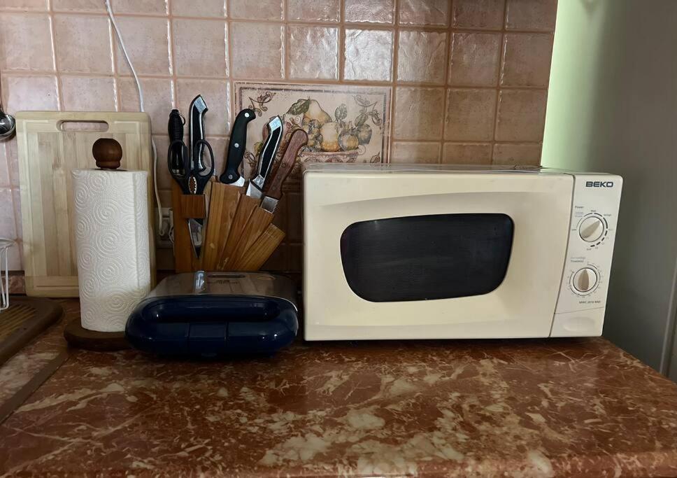 Central Tirana Flat Near Bazaar Екстер'єр фото